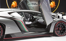      Lamborghini Veneno  